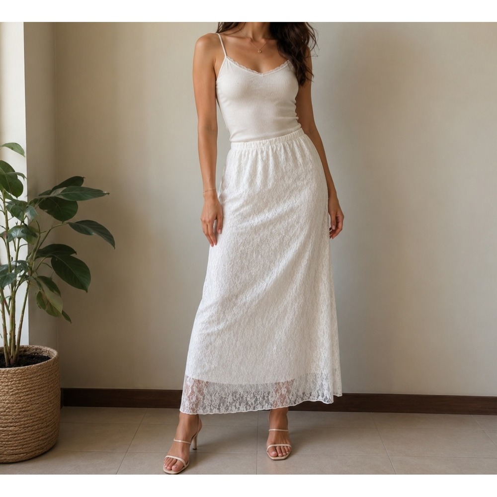 See You Monday White Floral Lace Maxi Skirt Elastic Waist Bow Detail Size L